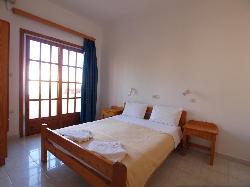 Irini Apartments Platanés Habitación foto